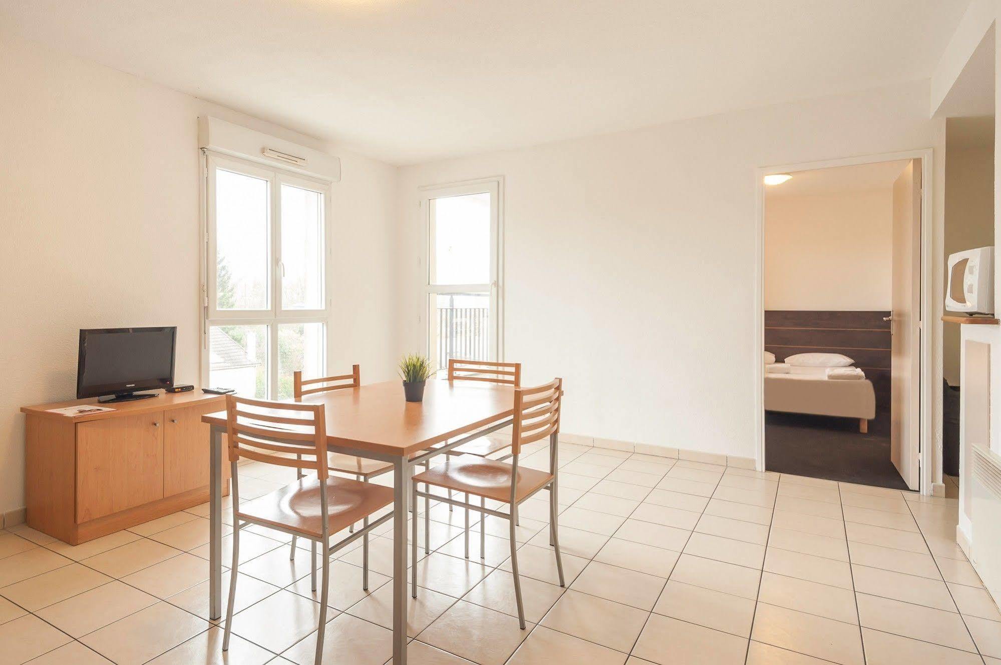 City Residence Marne-La-Vallee-Bry-Sur-Marne ノワジー＝ル＝グラン エクステリア 写真